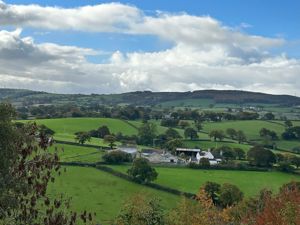 Photo 17- click for photo gallery